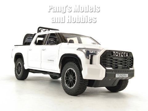 2023 Toyota Tundra TRD Off-Road 4×4 1/24 Scale Diecast Model - White - by Kingstoy