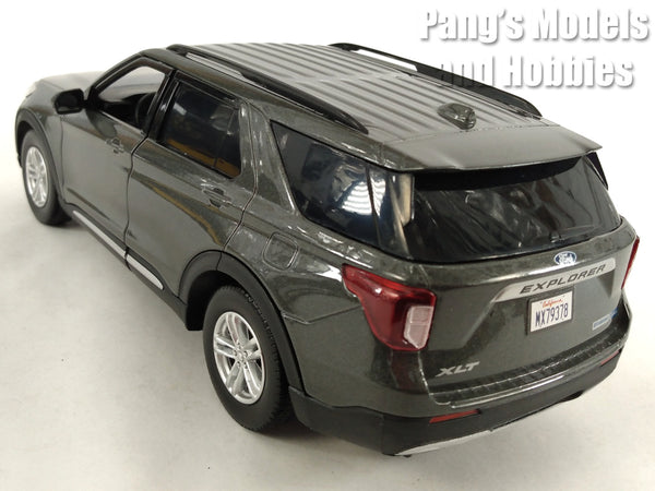 ミニカー Motor Max 2022 Ford Explorer 2022-Ford-Explorer-XLT-
