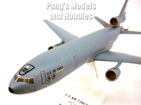 McDonnell Douglas KC-10 (DC-10 Tanker) Extender 1/200 Scale
