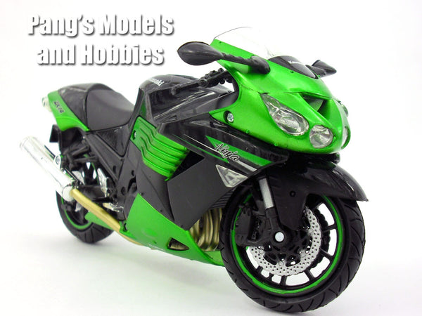 Kawasaki Ninja ZX-14 1/12 Scale Model by NewRay