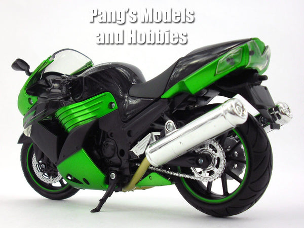 Kawasaki Ninja ZX-14 1/12 Scale Model by NewRay – Pang's Models