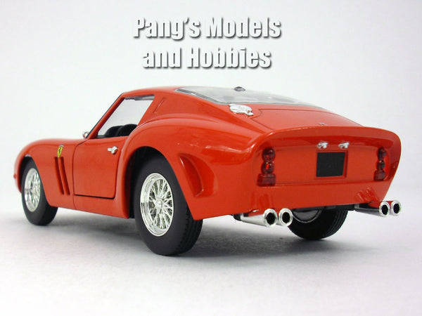 Ferrari 250 GTO - 1962 - 1964 1/24 Scale Diecast Model by Bburago