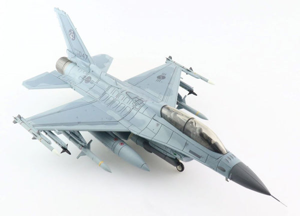 Amazon.com: Hobby Master | 1:72 Scale Diecast Military