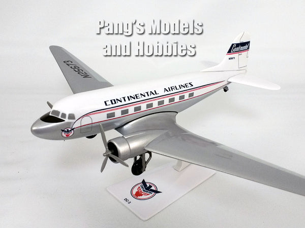 フライトミニチュアContinental Airlines DC - 3?1?: 100?Scale Display Model z2zed1b 中古】フライトミニチュアContinental Airlines DC - 3?1?: 100