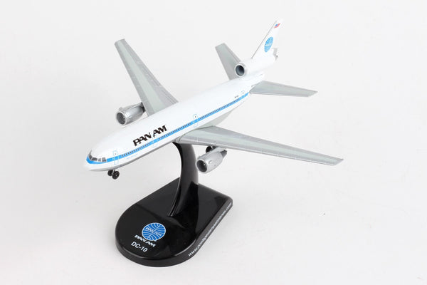 ドラゴン 1/400 パンナム PANAM DC-10 Amazon.com: Postage Stamp Daron Pan Am DC-10 1/400 : Toys