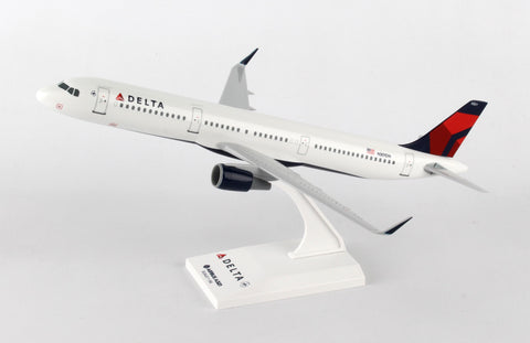 Airbus A321 Delta Airlines 1/150 Scale Model by Skymarks