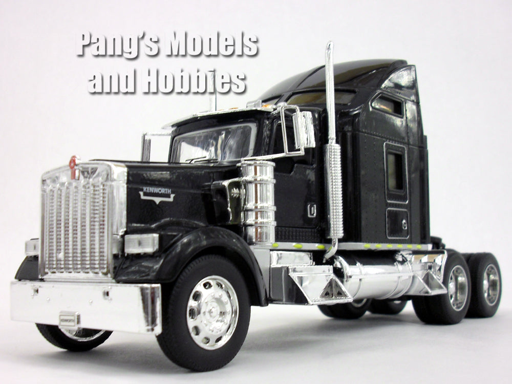 Kenworth W900 Extended Cab Truck - BLACK - 1/32 Scale Diecast Metal and Plastic Model by Welly