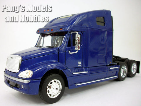 Freightliner Columbia Extended Cab - BLUE - 1/32 Scale Diecast Metal and Plastic Model by Welly