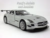 2011 Mercedes-Benz SLS AMG GT3 - SILVER - 1/24 Scale Diecast Metal Model by Motormax