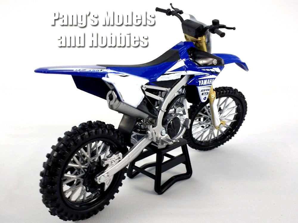 Yamaha YZ-450F YZ450F Dirt/Motocross Motorcycle 1/12 Scale Model