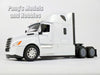 Freightliner Cascadia Extended Cab Truck - WHITE - 1/32 Scale Diecast Metal and Plastic Model by Welly