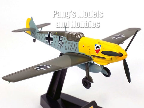 Messerschmitt Bf-109 (Bf-109E) German Fighter 1/72 Scale Assembled and Painted Model by Easy Model