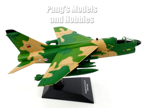A-7 A-7P Corsair II Attack Aircraft - Portugal - Portuguese AF - 1/72 Scale Diecast Metal Model by Militaria