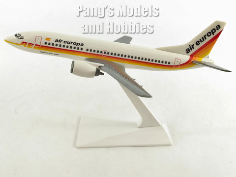 Boeing 737-400 (737)  Air Europa 1/185 Scale Model by Flight Miniatures