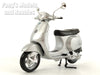 Vespa LX 125 Scooter 1/18 Scale Diecast Metal Model by Maisto