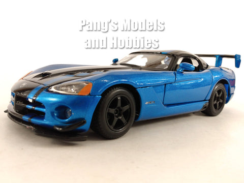 2010 Dodge Viper ACR - Blue - 1/24 Scale Diecast Model by Bburago