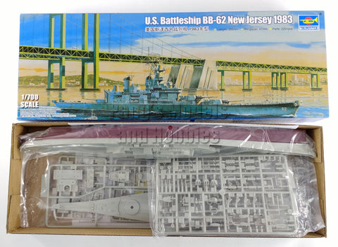 Battleship USS New Jersey BB-62 1983 US NAVY 1/700 Scale Plastic Model Kit - ASSEMBLY REQUIRED - by Trumpeter