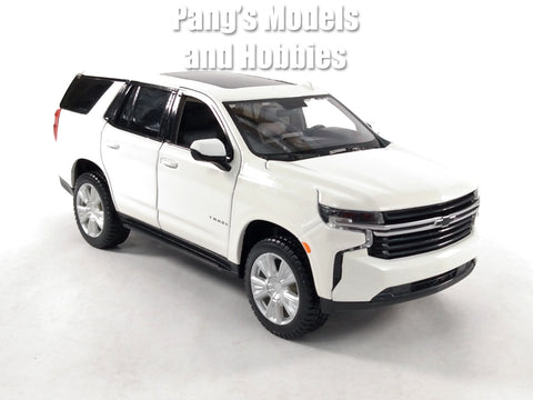 2021 Chevrolet Tahoe - White - 1/26 Scale Diecast Model by Maisto