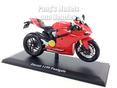 Ducati 1199 Panigale with Display Base 1/12 Scale Diecast Metal Model Motorcycle by Maisto