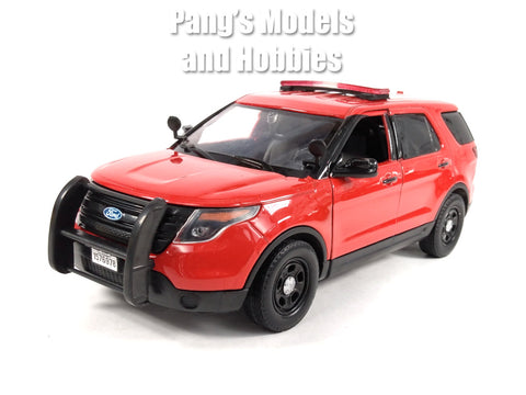 2015 Ford Explorer Police Interceptor SUV - Fire Marshall - RED - 1/24 Scale Diecast Model by Motormax