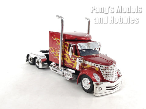 International LoneStar Extended Cab Truck with Custom Paint Job - RED - 1/43 Scale Model by NewRay