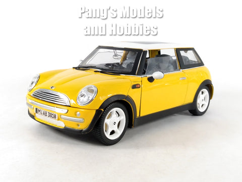 2001 Mini Cooper Mini Hatch - YELLOW - 1/18 Diecast Metal Model by Smart Toys
