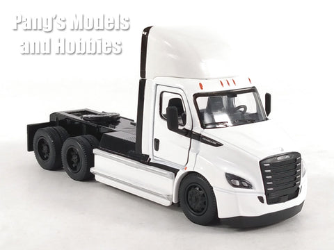 5 Inch Freightliner eCascadia - WHITE - 1/62 Scale Diecast Model by Kinsmart