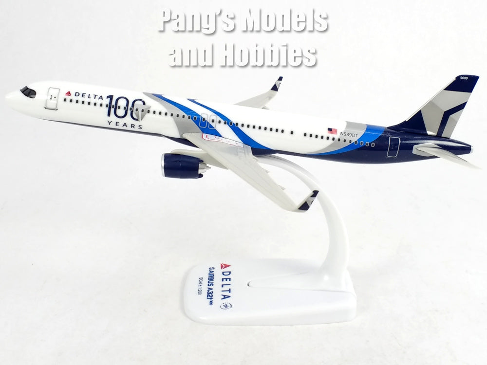Airbus A321neo A321 Delta Airlines 100 Years 1/200 Scale Model by Flight Miniatures