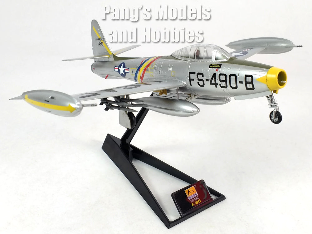 Republic F-84 Thunderjet 523 FES, 1951 - USAF - 1/72 Scale Assembled and Painted Model