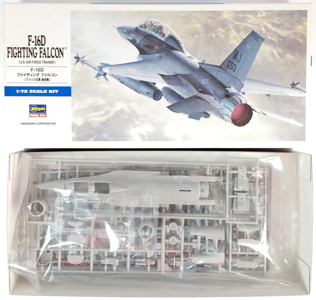 F-16 F-16D Fighting Falcon - USAF 1/72 Scale Plastic Model Kit (Assembly Required) by Hasegawa