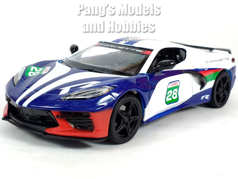 2020 Chevrolet Corvette C8 - GT Racing #28 - 1/24 Diecast Metal Model by MotorMax