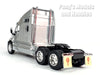 Kenworth T2000 Extended Cab - SILVER - 1/32 Scale Diecast Metal and Plastic Model by Welly (Copy)