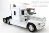 Freightliner Century Class S/T Extended Cab - WHITE - 1/32 Scale Diecast Metal and Plastic Model by Welly