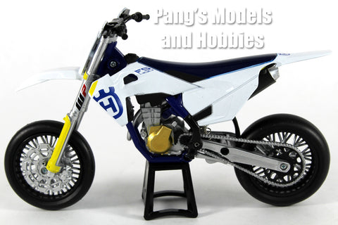 Husqvarna FS450 FS-450 Dirt Bike - Motocross Motorcycle 1/12 Scale Model by NewRay
