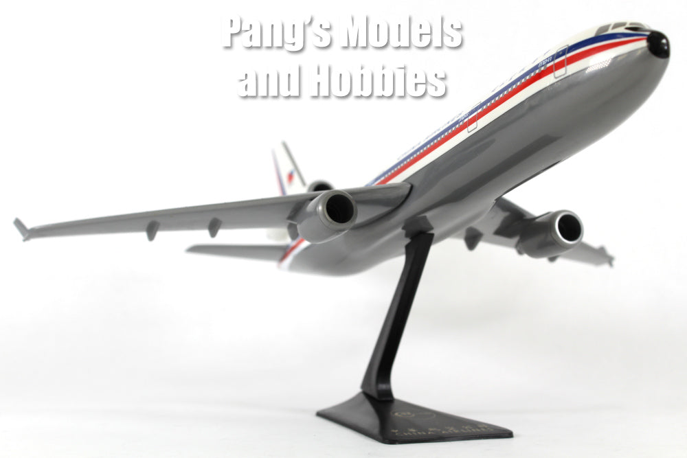 McDonnell Douglas MD-11 China Airlines - Old Livery 1/200 Scale by