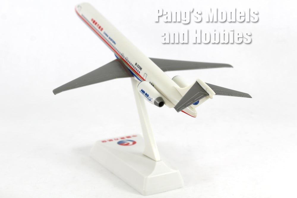 McDonnell Douglass MD-90 China Eastern Airlines 1/200 by Flight