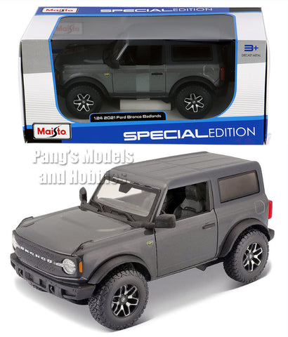 Ford 2021 Bronco Badlands - Dark Grey - 1/24 Scale Diecast Metal Model by Maisto