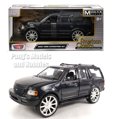 2000 Ford Expedition XLT - 1/24 Scale Diecast Metal Model by Motormax