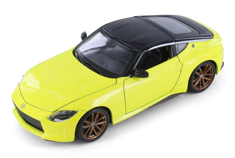 2023 Nissan Fairlady Z - YELLOW - 1/24 Scale Diecast Model by Maisto