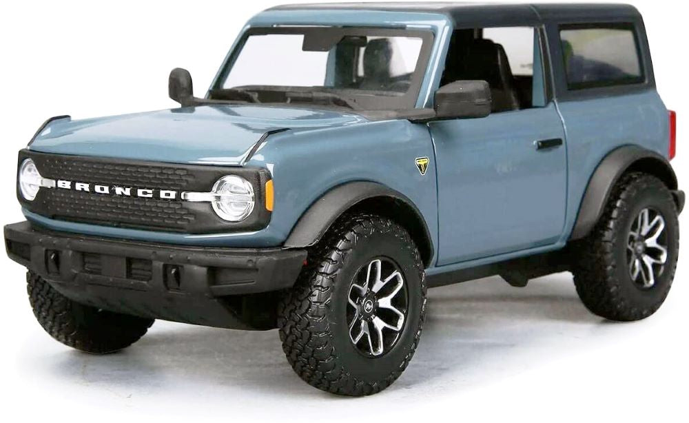 Ford 2021 Bronco Badlands - Blue - 1/24 Scale Diecast Metal Model by Maisto
