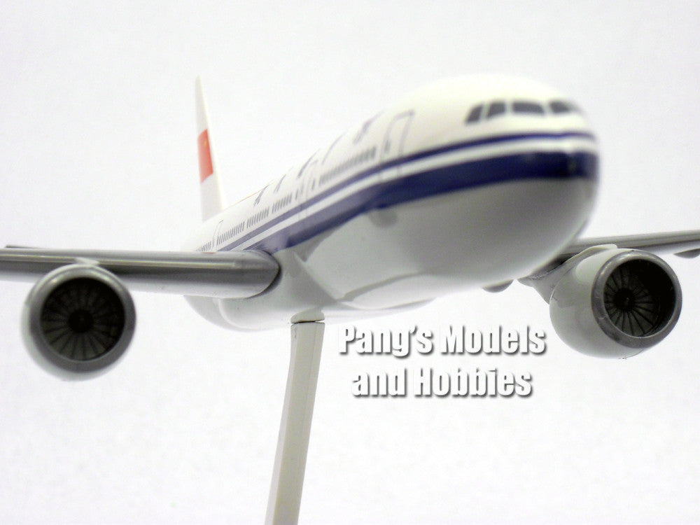 Boeing 777-200 Civil Aviation Administration of China 1/200 by Flight Miniatures