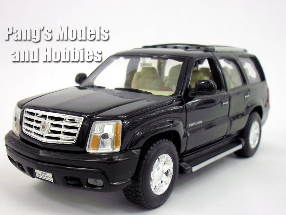 Cadillac Escalade (2002) 1/24 Diecast Metal Model by Welly