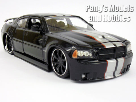 Dodge Charger 2006  1/24 Scale Diecast Model by Jada