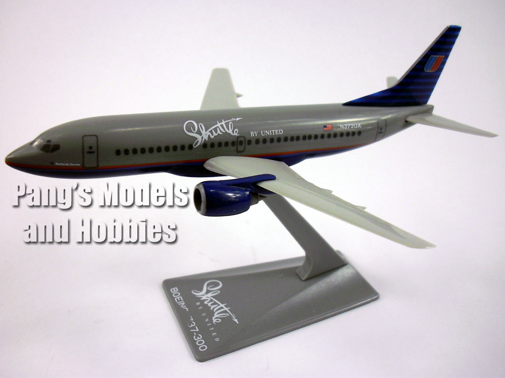 Boeing 737-300 (737) Shuttle by United - 1/200 Scale Model by Flight Miniatures