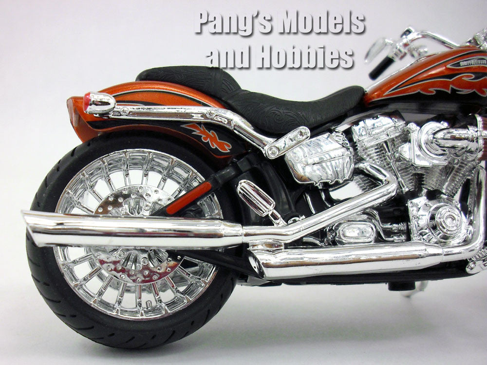 Harley Davidson CVO Breakout 2014 Maisto Escala 1/12 | México Harley Davidson CVO Breakout 2014 Maisto Escala 1/12 | México