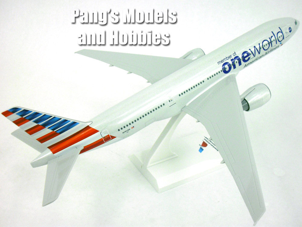 Boeing 777 (777-200) American Airlines One World 1/200 Scale Model
