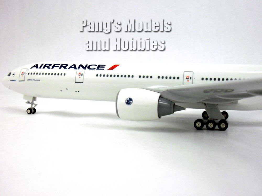 Boeing 777-300ER (777, 777-300) Air France 1/200 Scale by Sky 