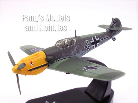 Bf-109 (Bf-109E-4) German Fighter Wolfgang Lippert - 1940 - 1/72 Scale Diecast Metal Model by Oxford