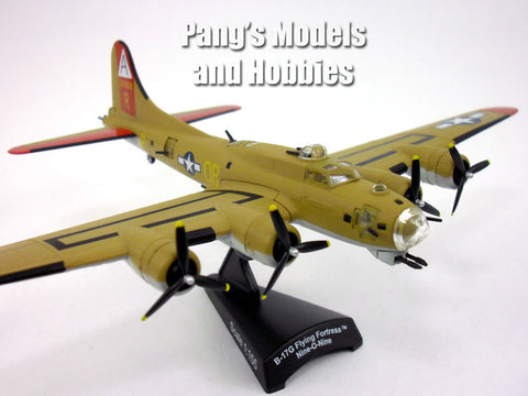 Boeing B-17 Flying Fortress "Nine-O-Nine" 1/155 Scale Diecast Metal Model by Daron