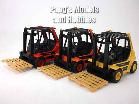 5.5 Inch Fork Lift Truck Scale Diecast Metal Model by Welly